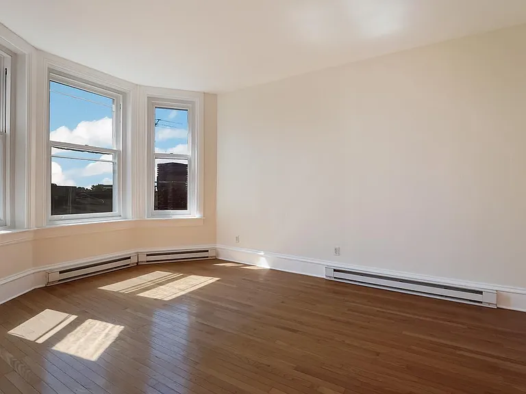 22 N Main St #2 — Photo 6