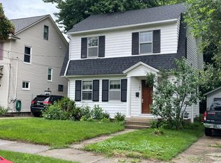 1145 Fountain St NE, Grand Rapids, MI 49503