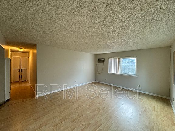 2nd image of 4552 Ashcroft Ave APT 34B