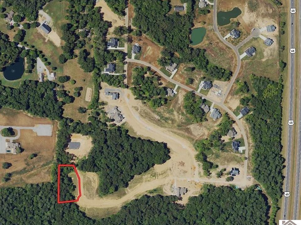 2nd image of 112 Donerail Way #76