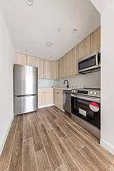 32-24 Steinway Street, #5