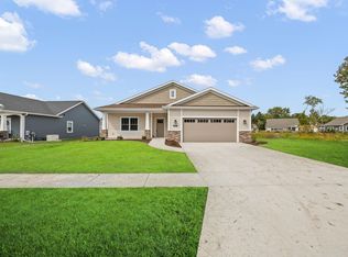 5815 Diamond View East Dr, Midland, MI