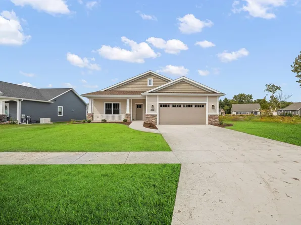 6113 Diamond View East Dr, Midland, MI 48642