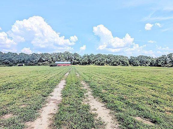 4th image of 13 Acres Hwy #103