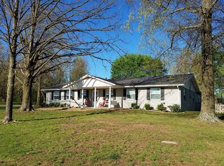507 N Mantegani Rd, Springdale, AR 72762