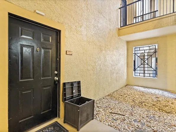 1321 Arbor Vista Loop Unit 121, Lake Mary, FL 32746