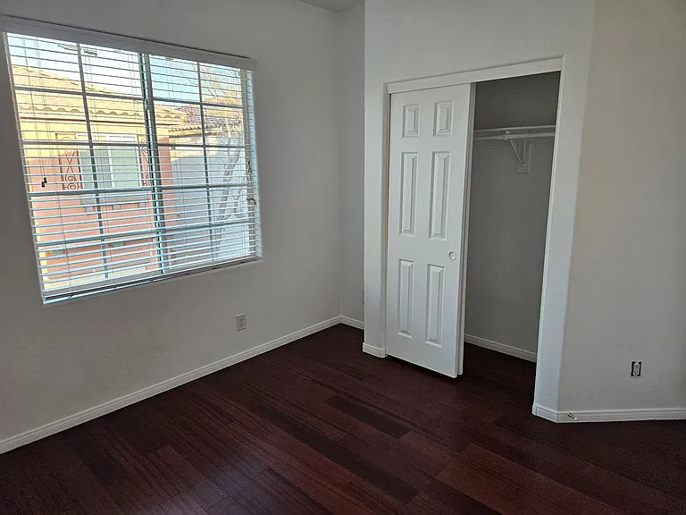 7349 Trailside Park Ct — Photo 39