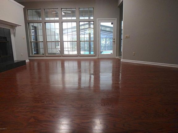 5th image of 2645 Belleshore Ct