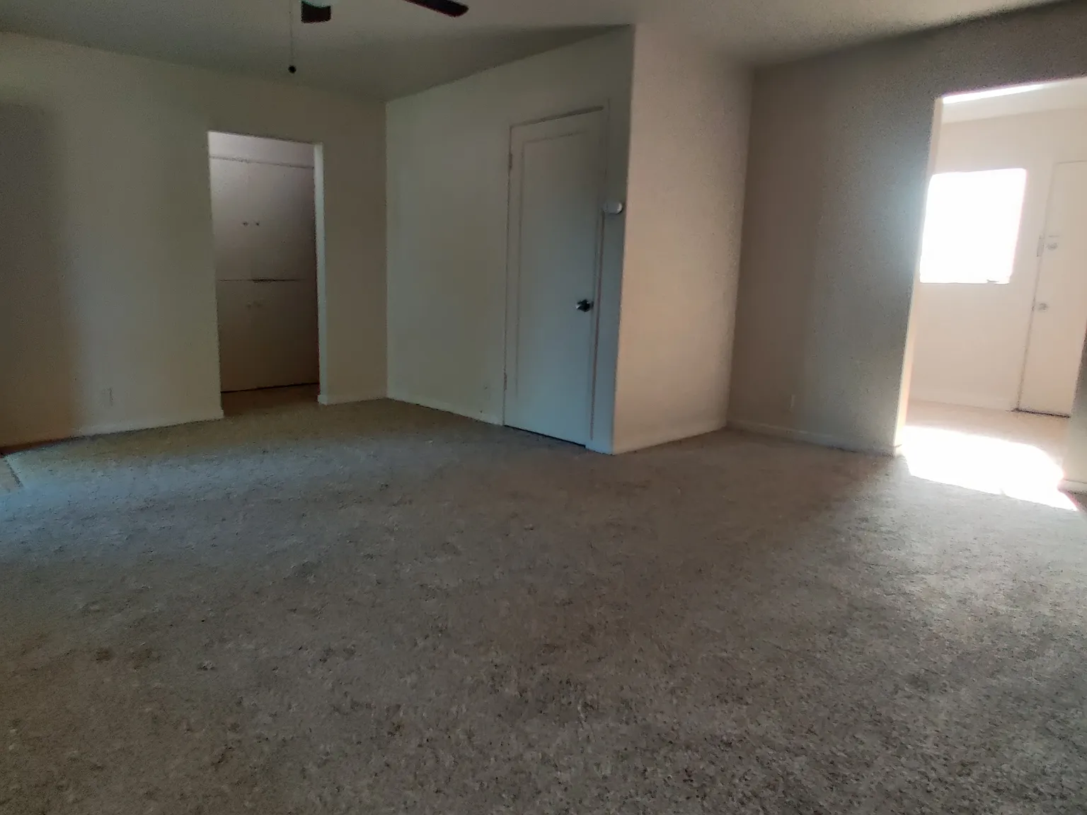 1 bed, 600 sqft, $1,100 — Photo 2