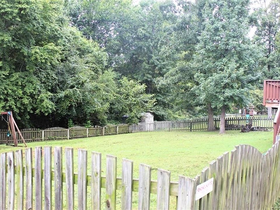 2nd image of 14407 Rolling Fields Ln