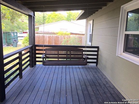 2nd image of 214 Woodcrest Dr