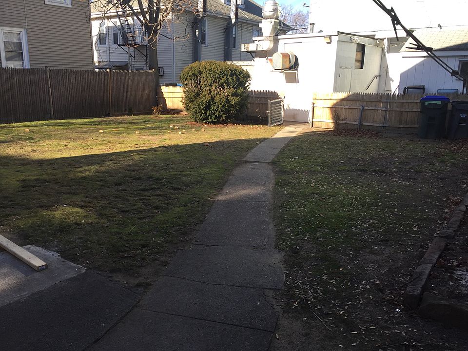 2nd image of 936 Chalkstone Ave #1