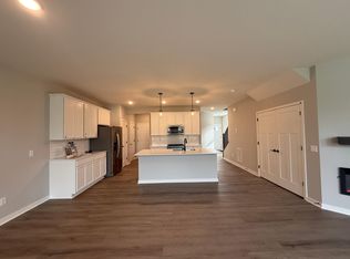 14995 Avondale Vw, Rosemount, MN 55068