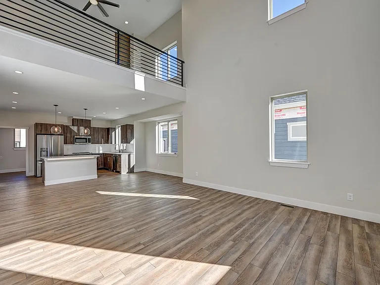 205 Old Stage Rd — Photo 2