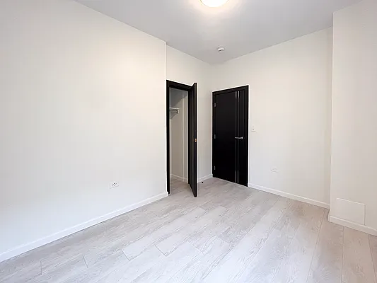 Rented by Hirsch Enterprises Incorporated | media 6