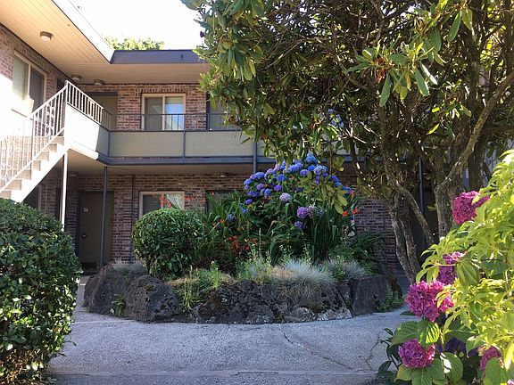 3rd image of 1521 NW 65th St #18297017