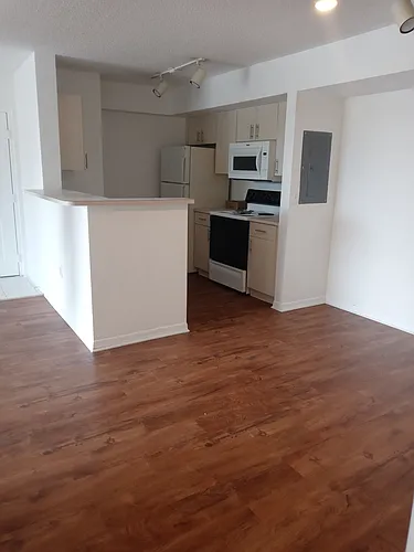 777 SW 111th Way Photo 1