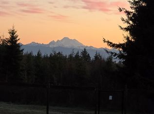 1419 Blackberry Ln, Oak Harbor, WA 98277