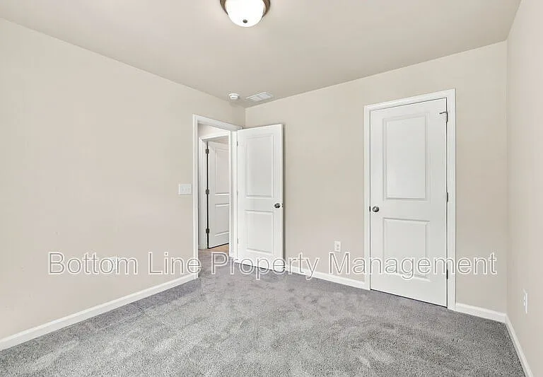 460 Glen Clova Dr — Photo 33
