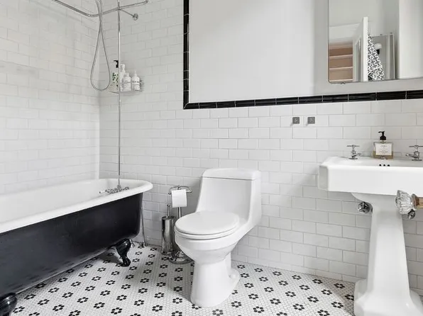 111 North 8th Street image 5 of 5