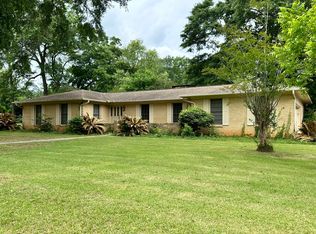 1105 Buena Vista Dr, Dothan, AL 36303