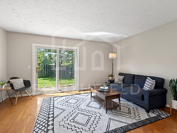 5th image of 1069 Crisfield Dr #1