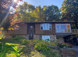 601 Ridge Rd, Halifax, PA 17032
