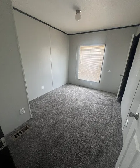 814 Morningside Dr — Photo 15