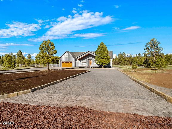 5th image of 9365 Mountain Meadow Ln