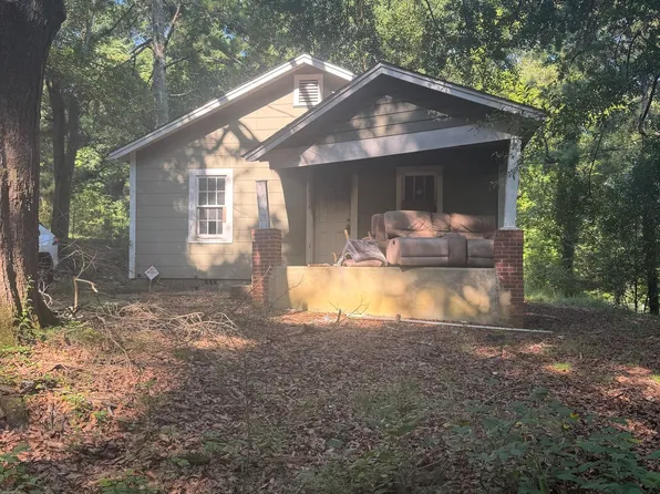 10 Chester Ave NE, Rome, GA 30161