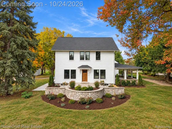 58620 Ten Mile Rd, South Lyon, MI 48178