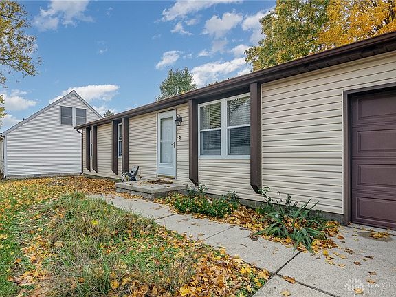 4th image of 106 Phelps Farm Cir