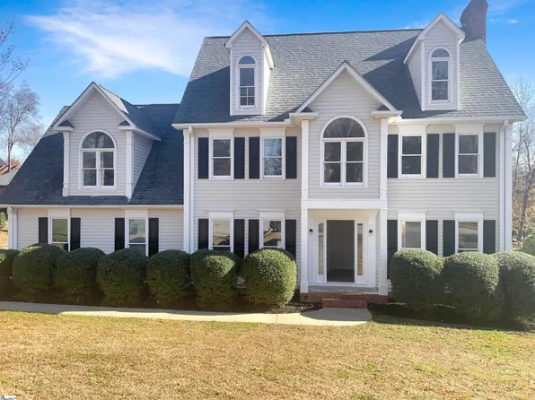 202 Kensington Rd, Easley, SC 29642