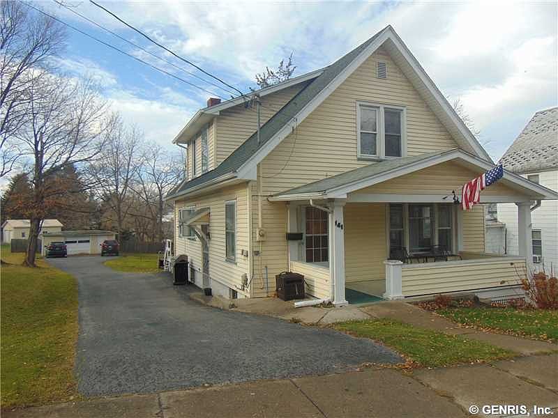 1st image of 141 Brown St