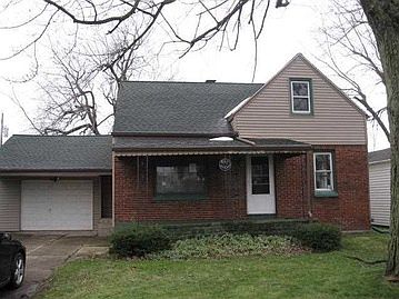 1st image of 83 Midland Dr