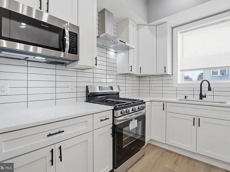 2816 Rockrose Ave — Photo 12