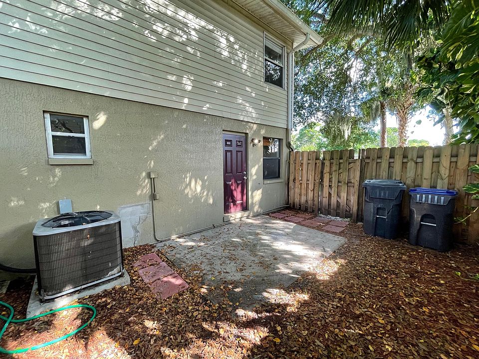Private fenced yard