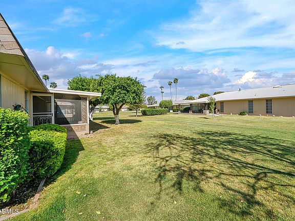 5th image of 9618 W Greenhurst Dr