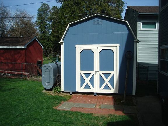 5th image of 57 E Avon Dr