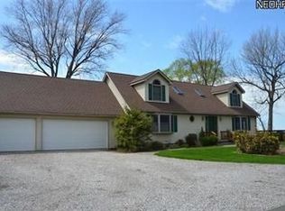 6411 W Lake Rd, Vermilion, OH 44089