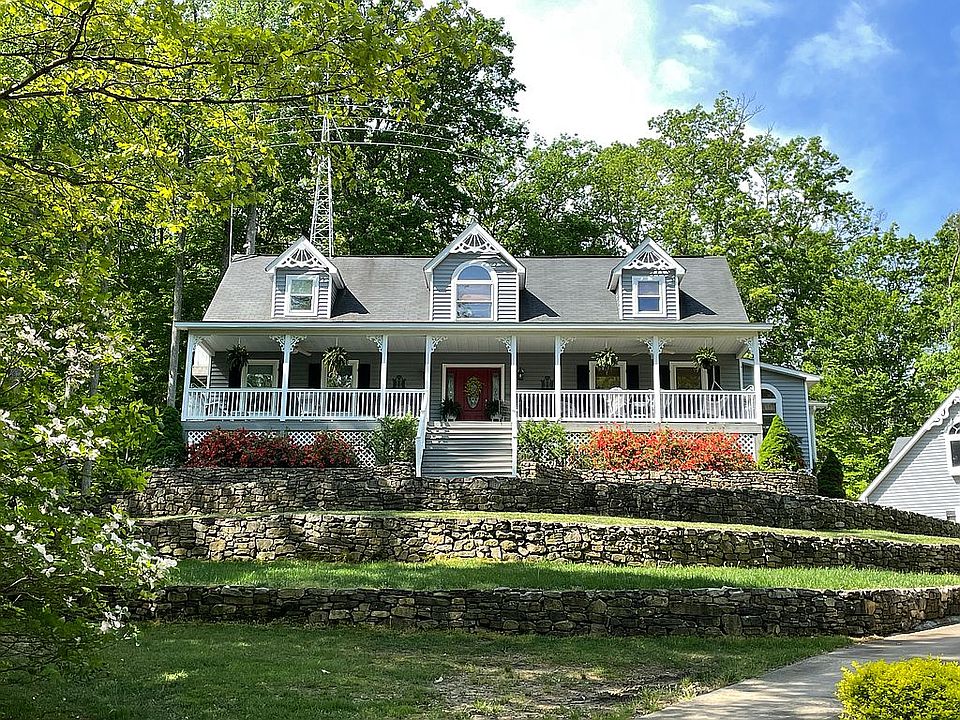 1st image of 134 Springwood Dr