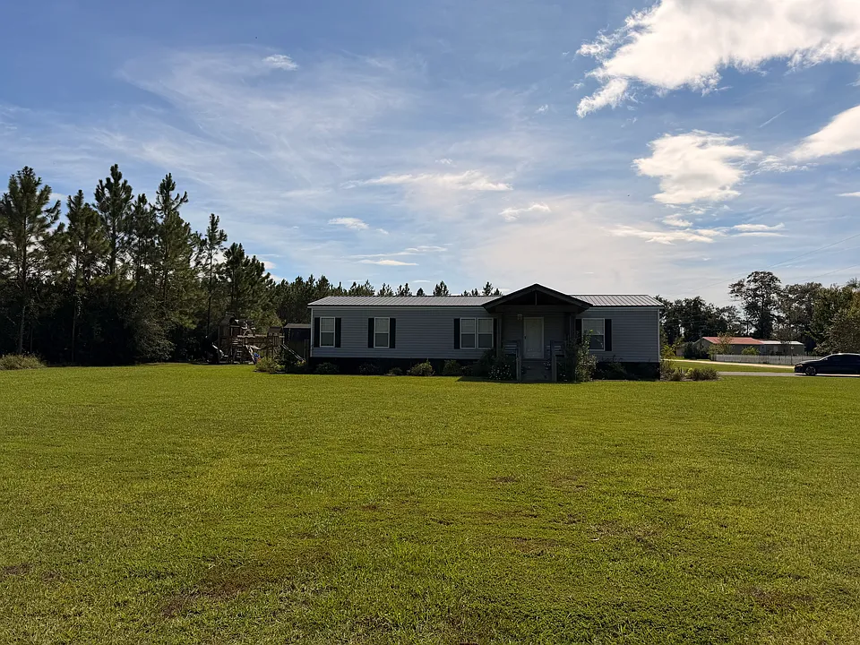 1689 Tank Rd
