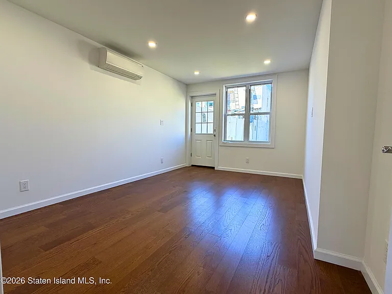 189 Saint Marys Ave #1 — Photo 11