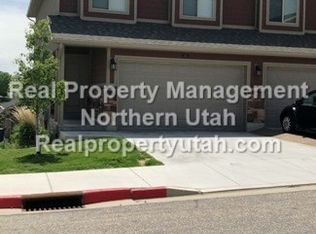 1814 E Whitetail Dr, Layton, UT 84040