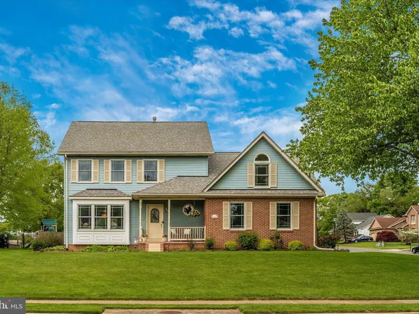201 Braeburn Dr, Walkersville, MD 21793