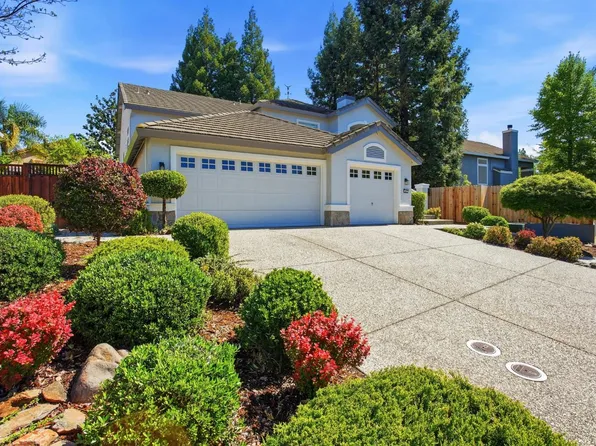 447 Amhurst Cir, Folsom, CA 95630