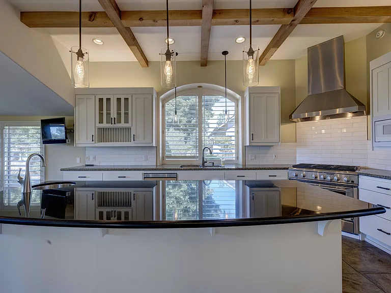 1101 Los Carneros Ave — Photo 8