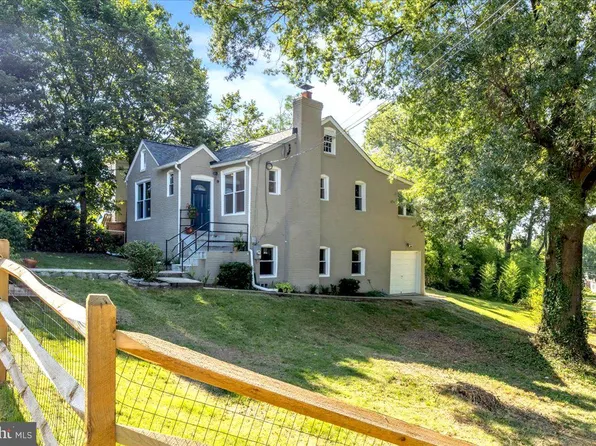 6001 Berwyn Rd, College Park, MD 20740