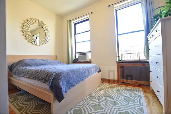 Rented by City Stop Realty | media 17