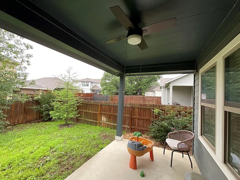 624 Golden Glory Rd — Photo 28